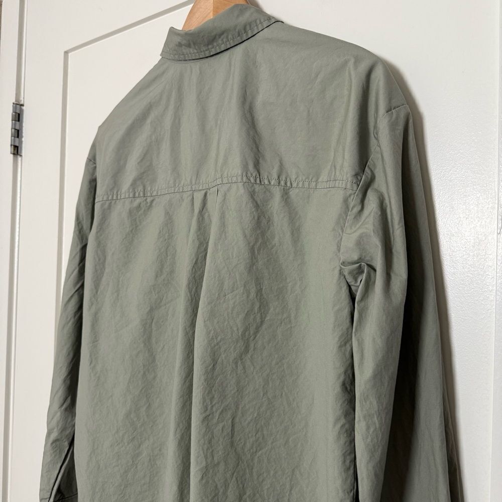Everlane Boyfriend Shirt Womens XS Sage Green Long Sleeve Slits Supima Cotton - Picture 7 of 13